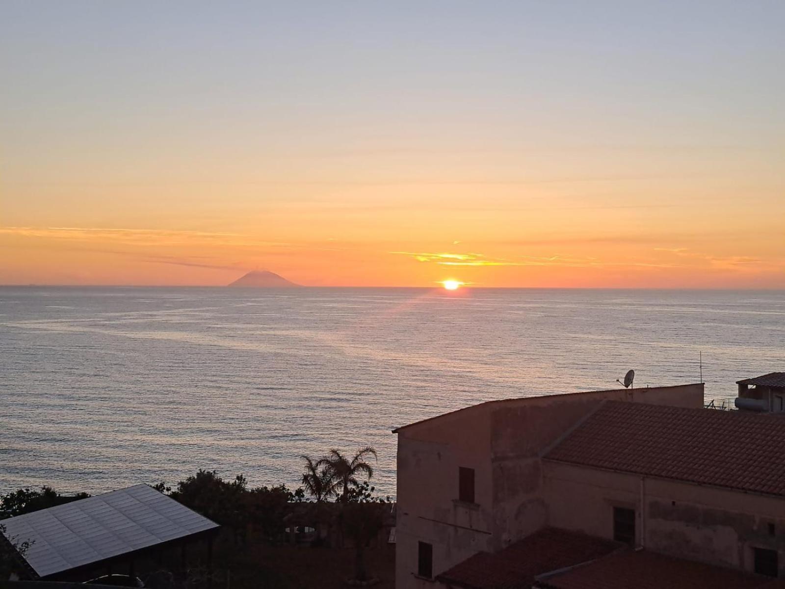 Tithouse Tropea Apartment ภายนอก รูปภาพ