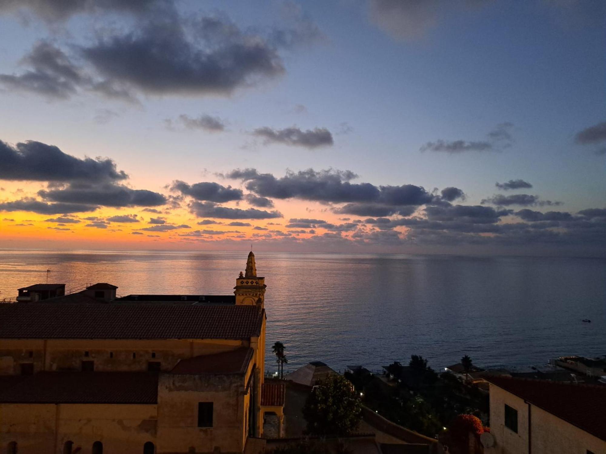 Tithouse Tropea Apartment ภายนอก รูปภาพ
