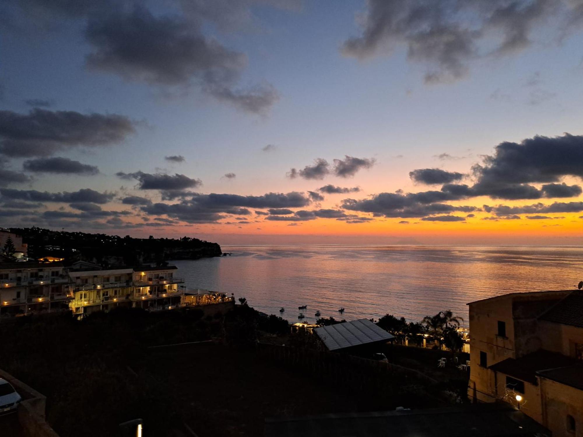 Tithouse Tropea Apartment ภายนอก รูปภาพ